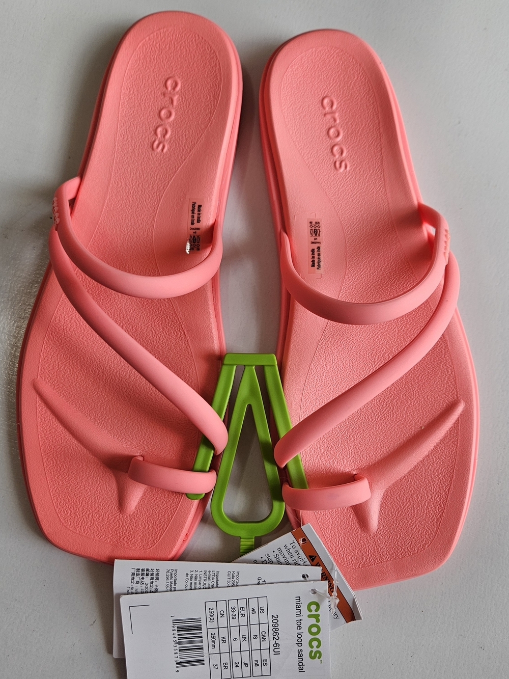 Crocs Women’s Pink Classic Strappy Sandals